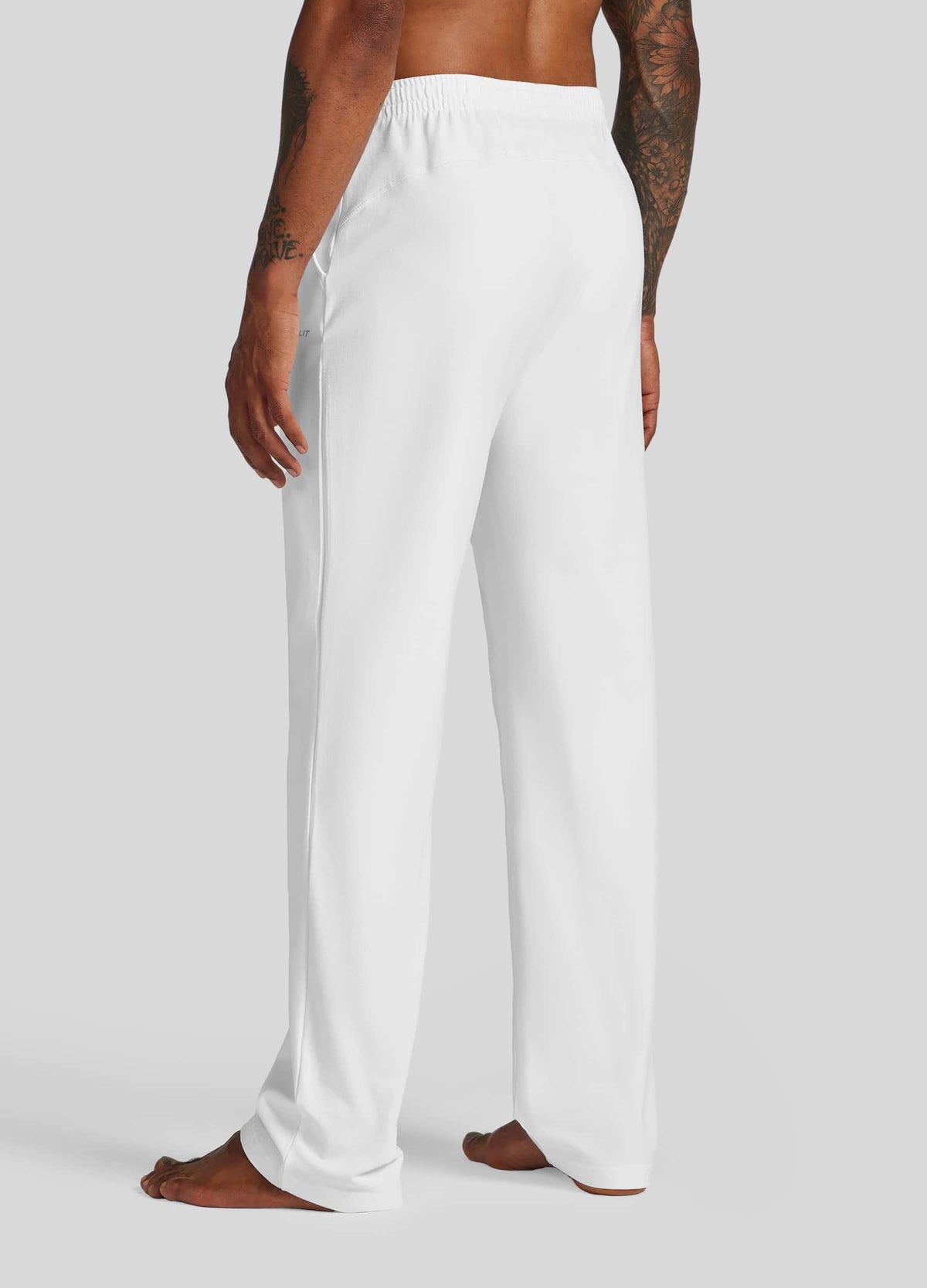 Men wearing casual cotton sweatpants 