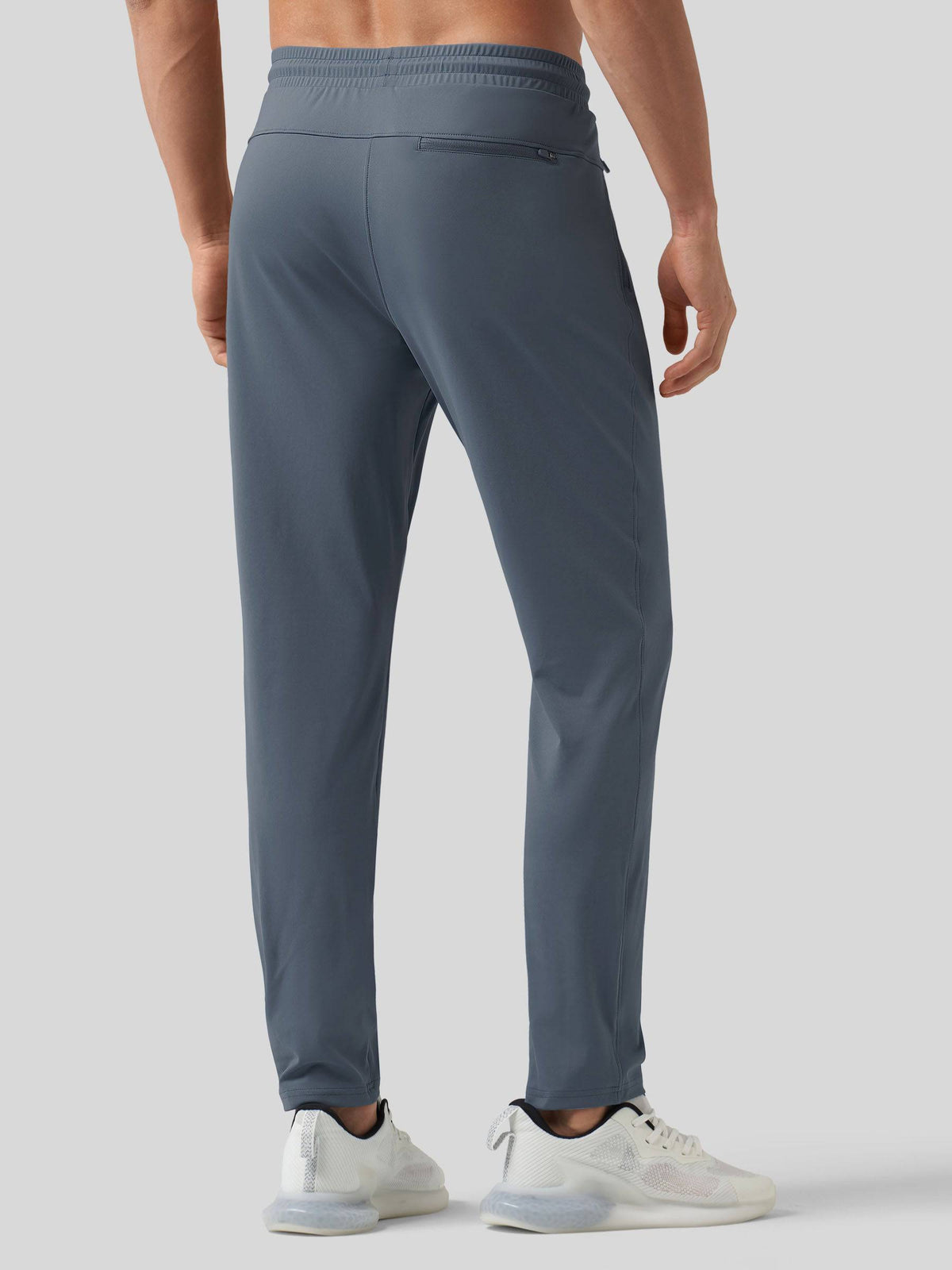 Willt Men's Cool-Dry Tapered 