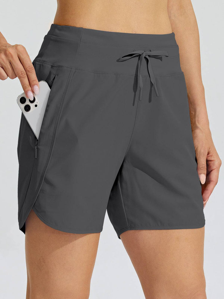 Wiliit Women's Active 5 Inseam Utility Shorts 