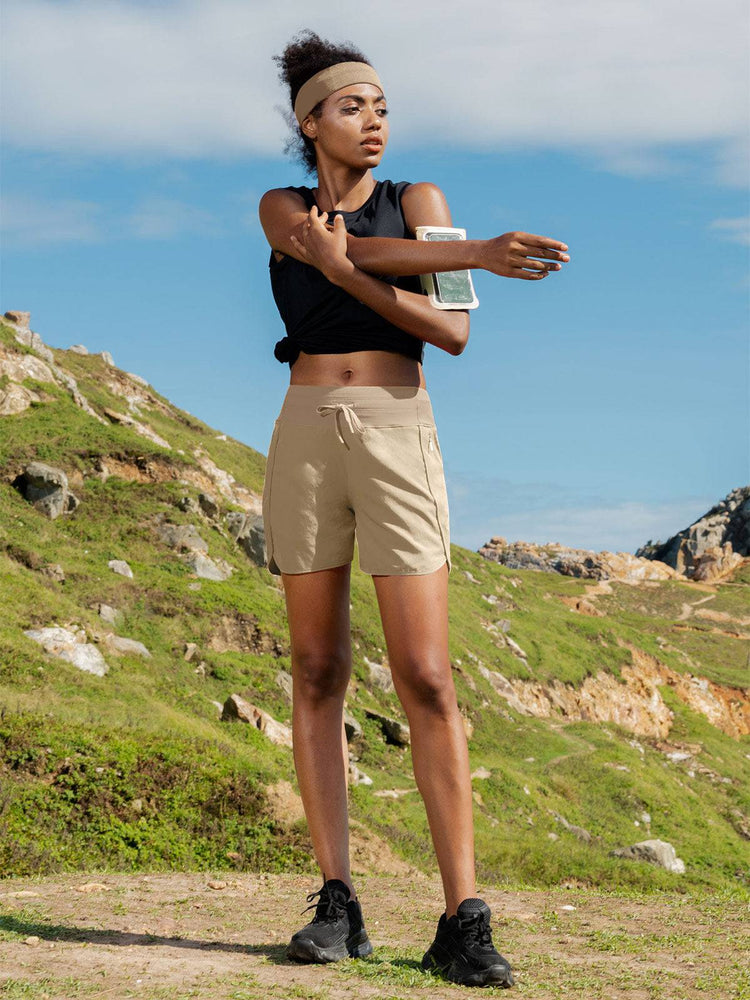 Wiliit Women's Active 5 Inseam Utility Shorts 