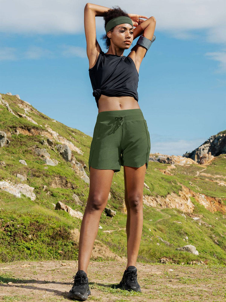 Wiliit Women's Active 5 Inseam Utility Shorts 