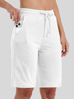 Women's casual cotton bermuda shorts with side pockets 