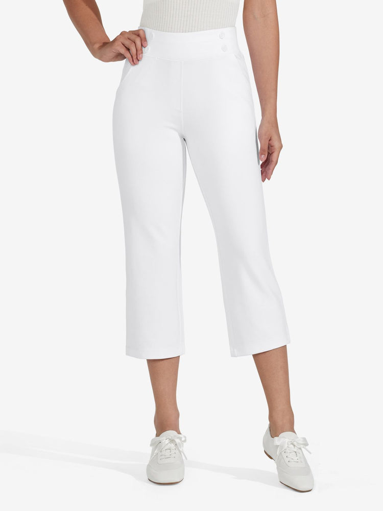 Willit Women's Button Pull On Capris in 