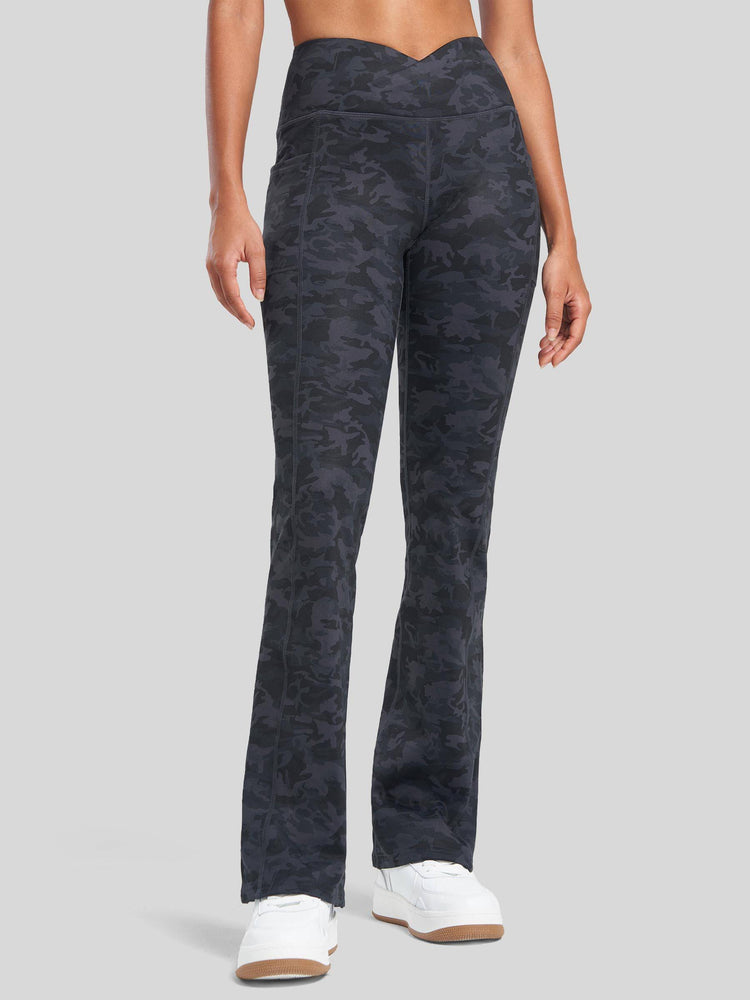 Women's Fleece Crossover Flared Leggings_