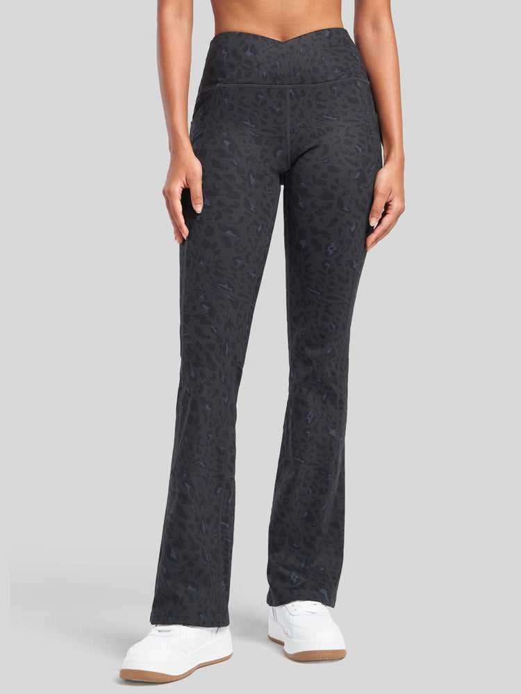 Women's Fleece Crossover Flared Leggings_