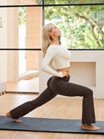 Women's Fleece Crossover Flared Leggings_