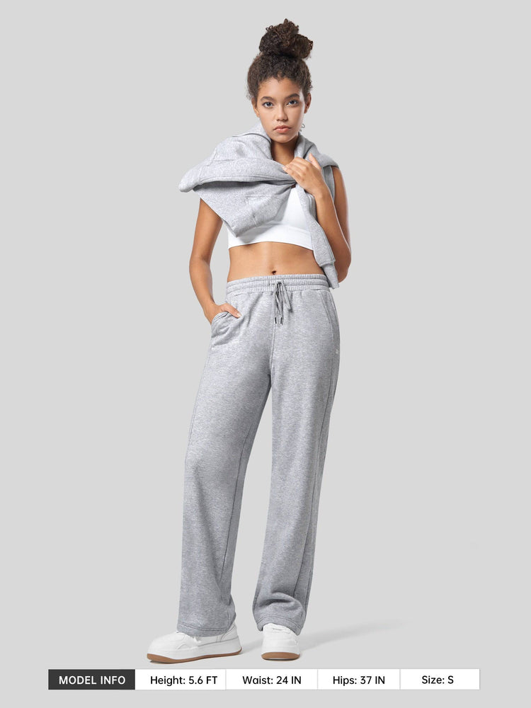 Women's Fleece Straight Leg Sweatpants_