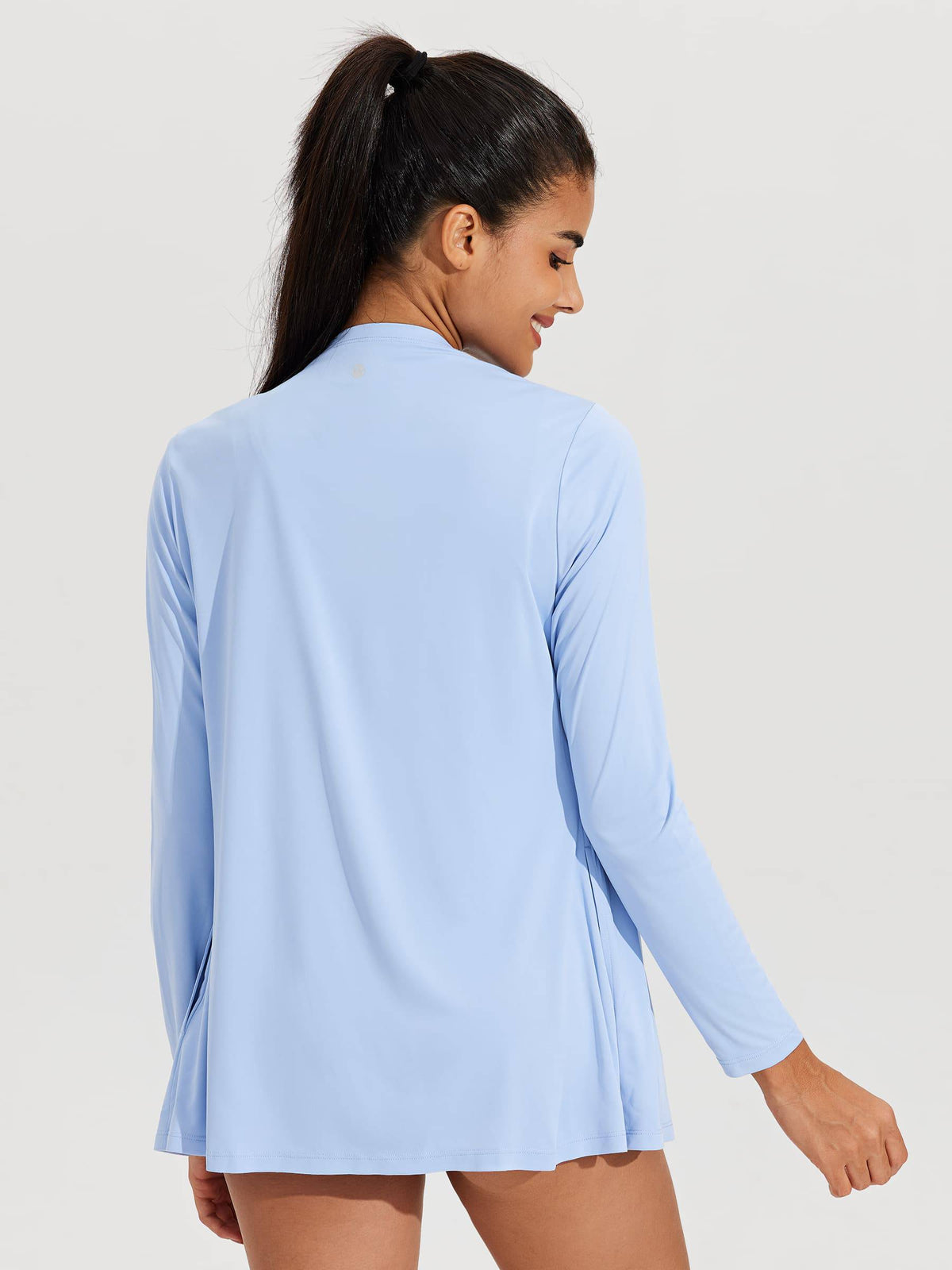 Women's Lightweight Cardigan_Blue_model2