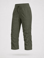 Women's cropped pants with an elastic drawstring waist and big side pockets 