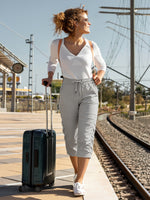 Women's Lightweight Woven Capris