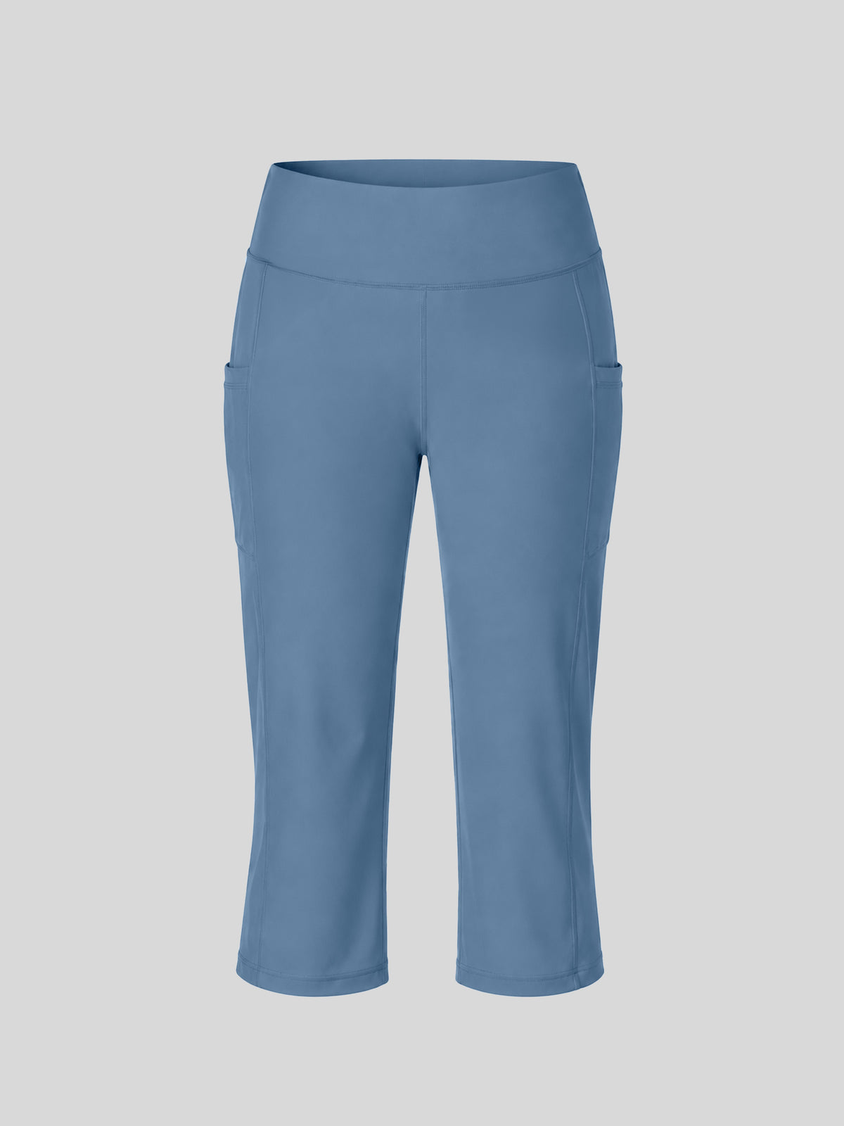 Black high-waisted cropped leggings with side pockets 