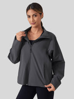 woemn's full-zip athletic jacket with a high collar, fleece-lined  