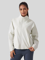 woemn's full-zip athletic jacket with a high collar, fleece-lined  