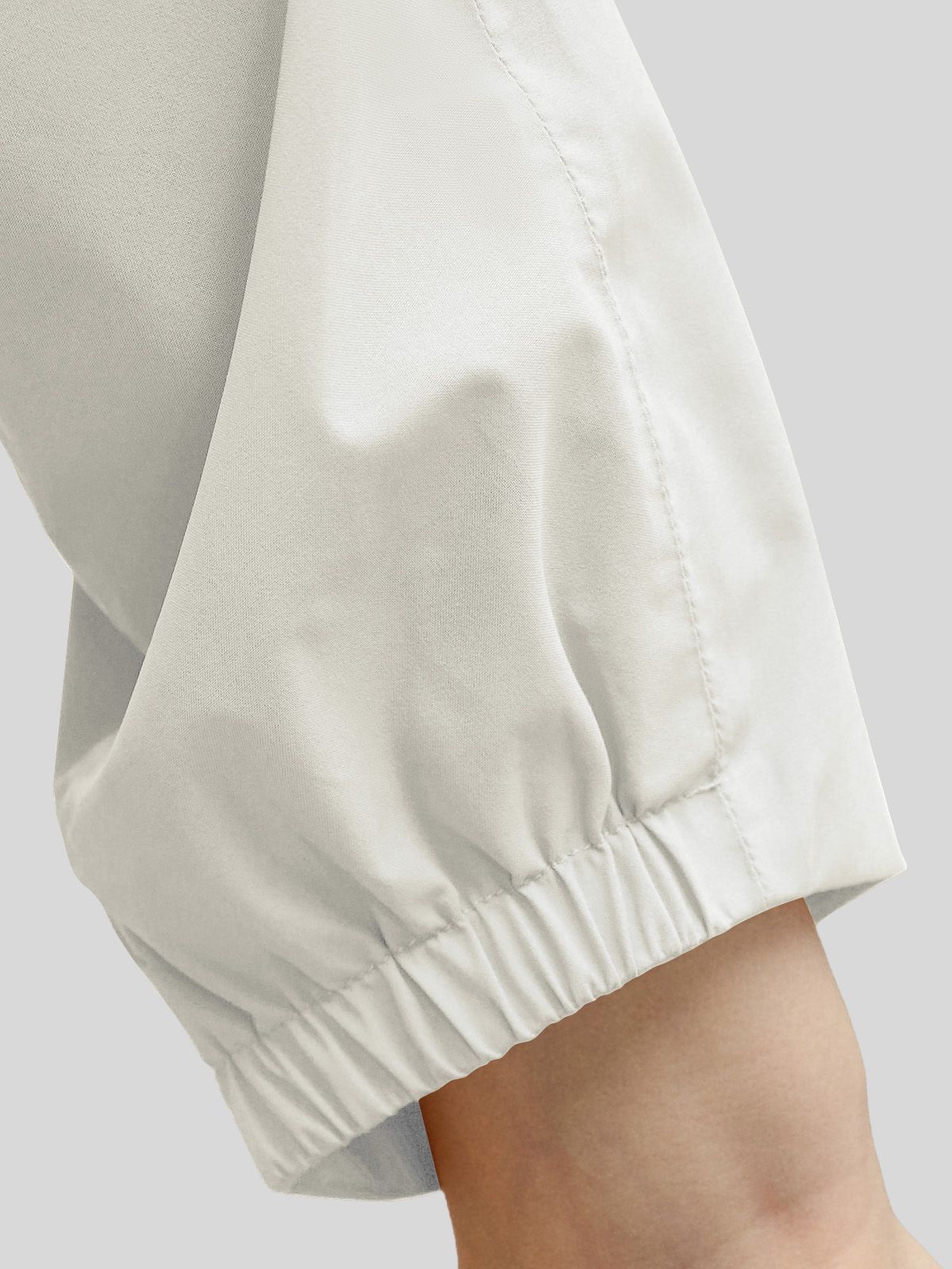 woemn's full-zip athletic jacket with a high collar, fleece-lined  