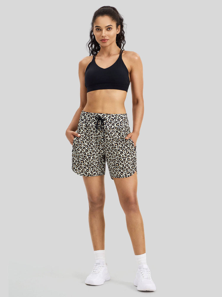 Wiliit Women's Active 5 Inseam Utility Shorts 