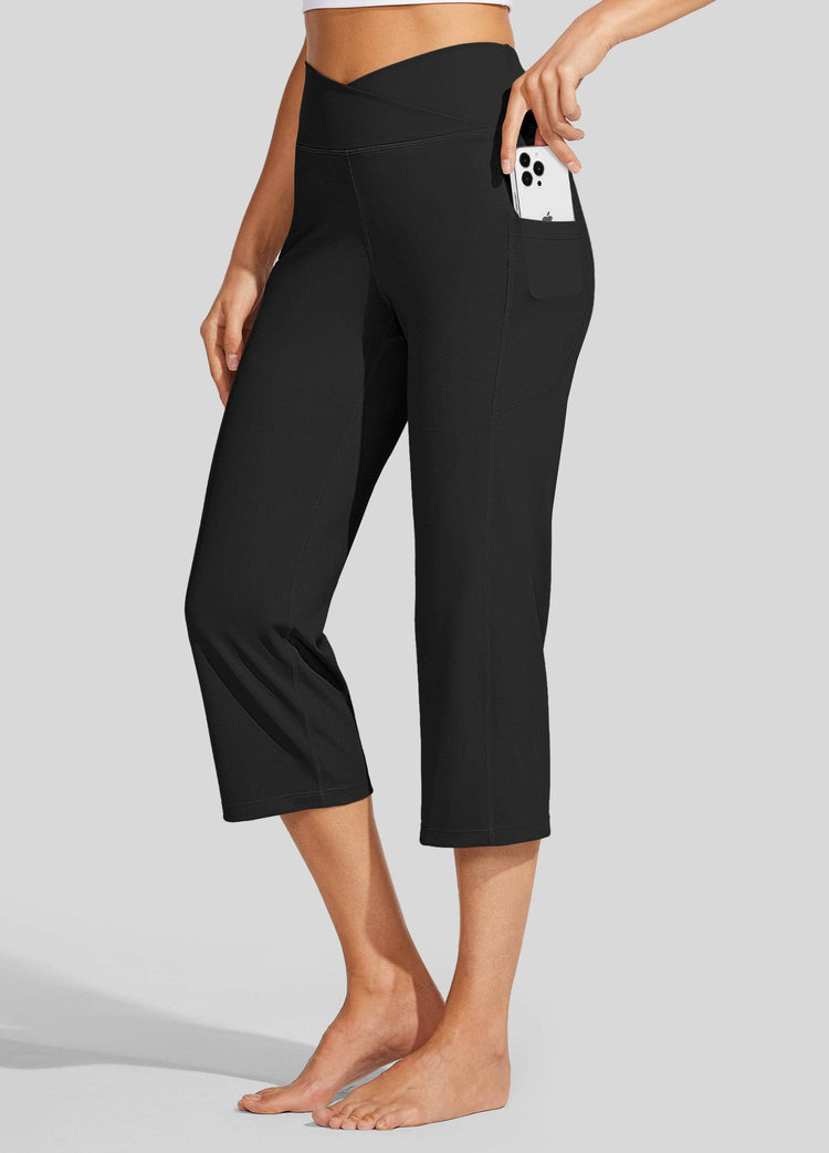 Willit model wear  Crossover Yoga Capris 
